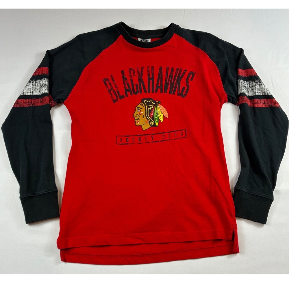 NHL Chicago Blackhawks Long Sleeve Shirt Mens Medium Red Black Raglan Hockey Tee